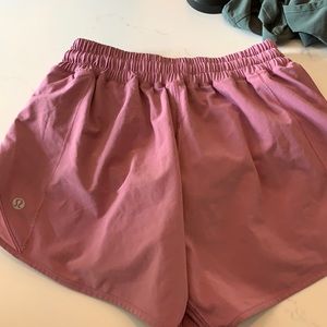 LULU LEMON Size 4 athletic shorts